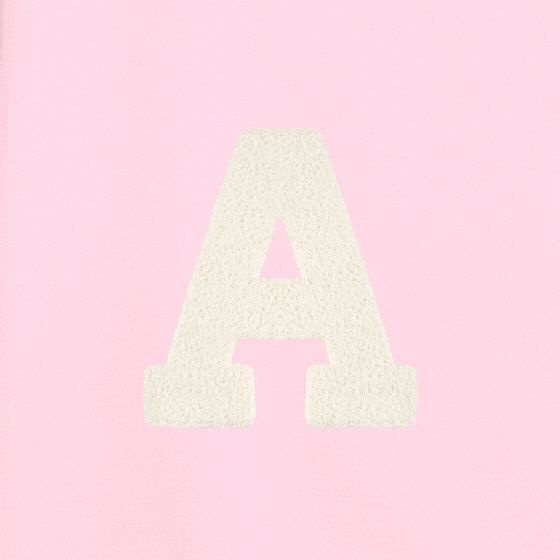 sudadera_light_pink_inicial_rizo_mini_gif_Anitials