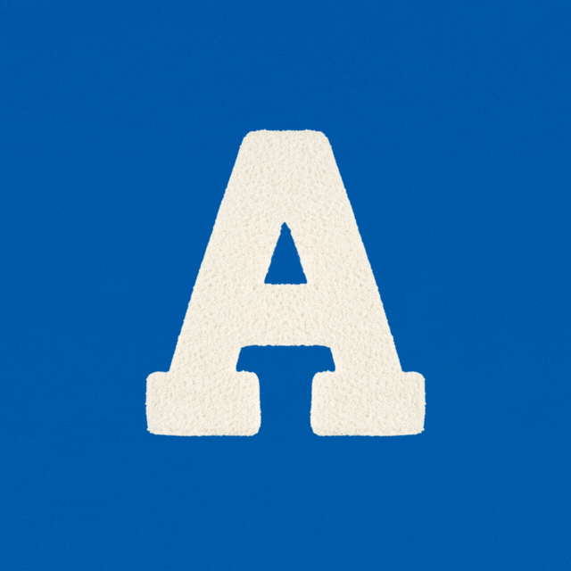sudadera_royal_blue_inicial_rizo_mini_gif_Anitials
