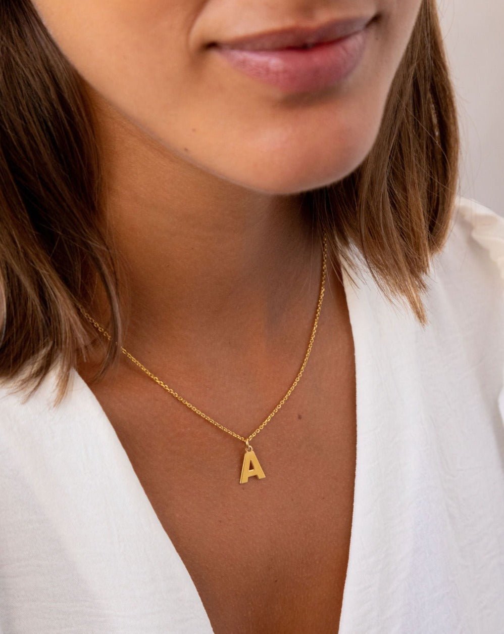 GOLD MIDI INITIAL NECKLACE