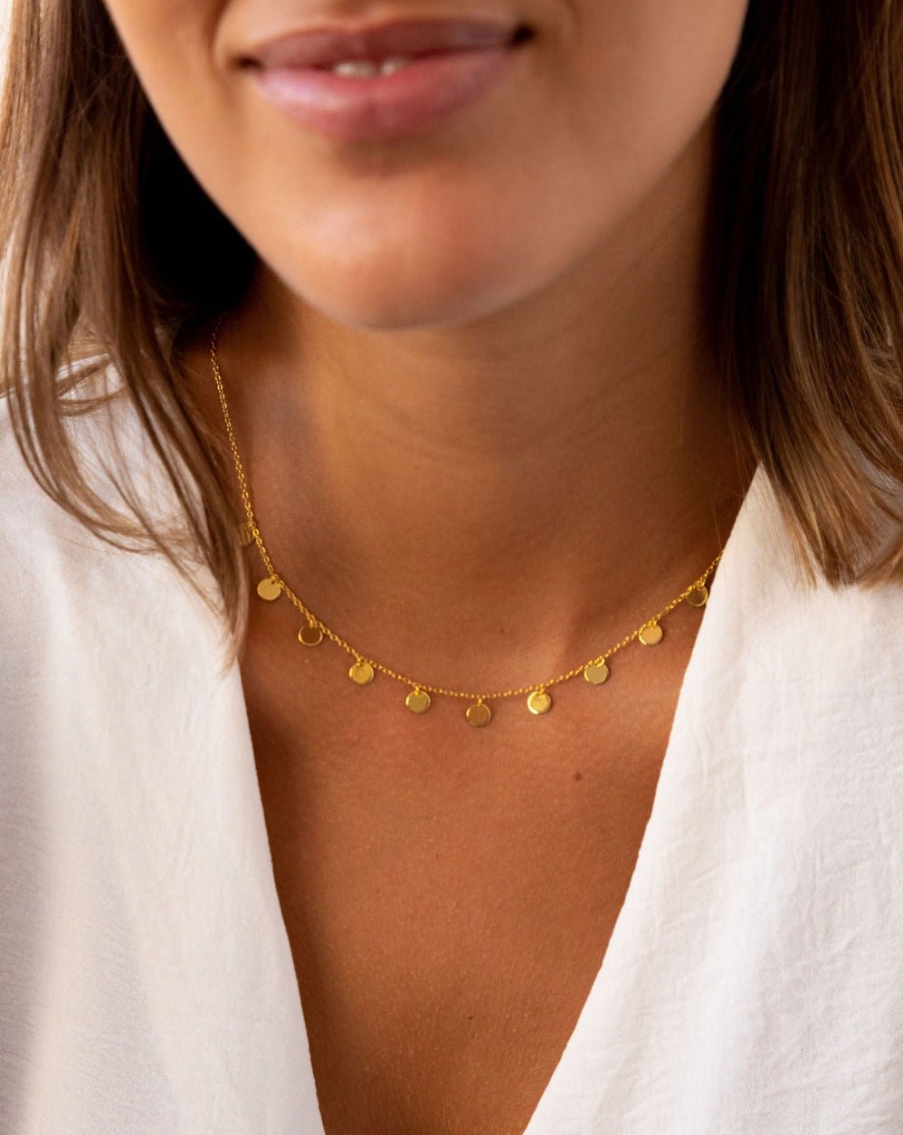 GOLD PLAQUES NECKLACE