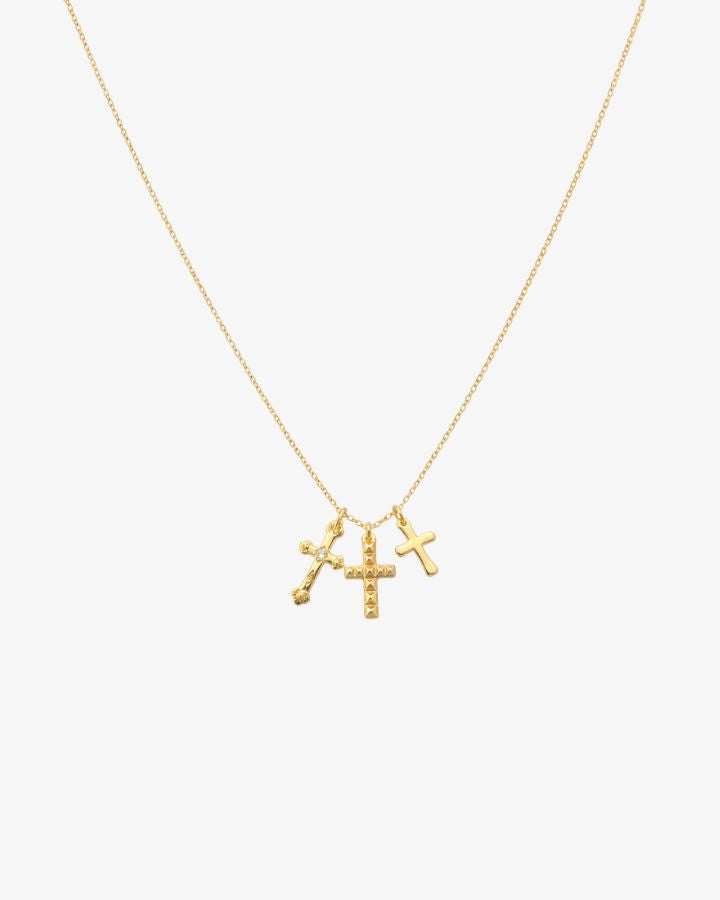 CADENA TRES CRUCES ORO