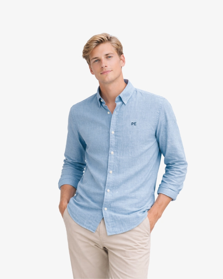 CAMISA AZUL CELESTE | BORDADO MINIMALISTA