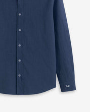 CAMISA AZUL MARINO | BORDADO MINIMALISTA