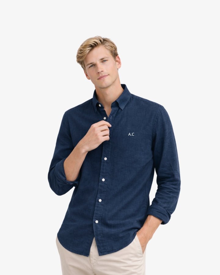 CAMISA AZUL MARINO | BORDADO MINIMALISTA