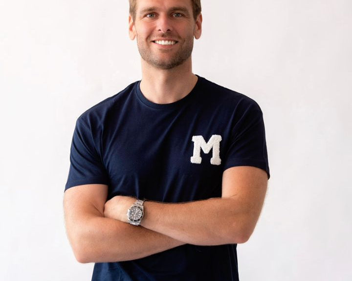 CAMISETA AZUL MARINO | INICIAL MINI RIZO