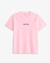 CAMISETA ROSA CLARO | BORDADO PERSONALIZADO