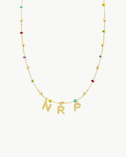 COLLAR_BOLITAS_MULTICOLOR_ORO_UNA_O_MAS_INICIALES_MINI_ANITIALS_1