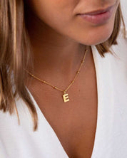 COLLAR_BOLITAS_ORO_UNA_O_M_S_INICIALES_MIDI_ANITIALS