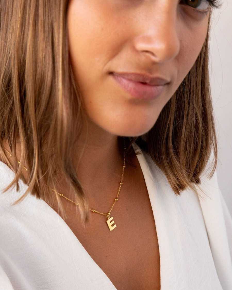 COLLAR_BOLITAS_ORO_UNA_O_M_S_INICIALES_MIDI_ANITIALS_1