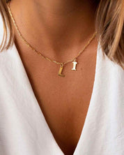 COLLAR_ESLABONES_ORO_UNA_O_MAS_INICIALES_MIDI_ANITIALS_3