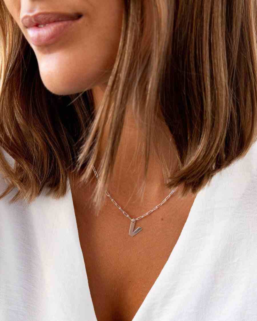 COLLAR_ESLABONES_PLATA_UNA_O_M_S_INICIALES_MIDI_ANITIALS_1