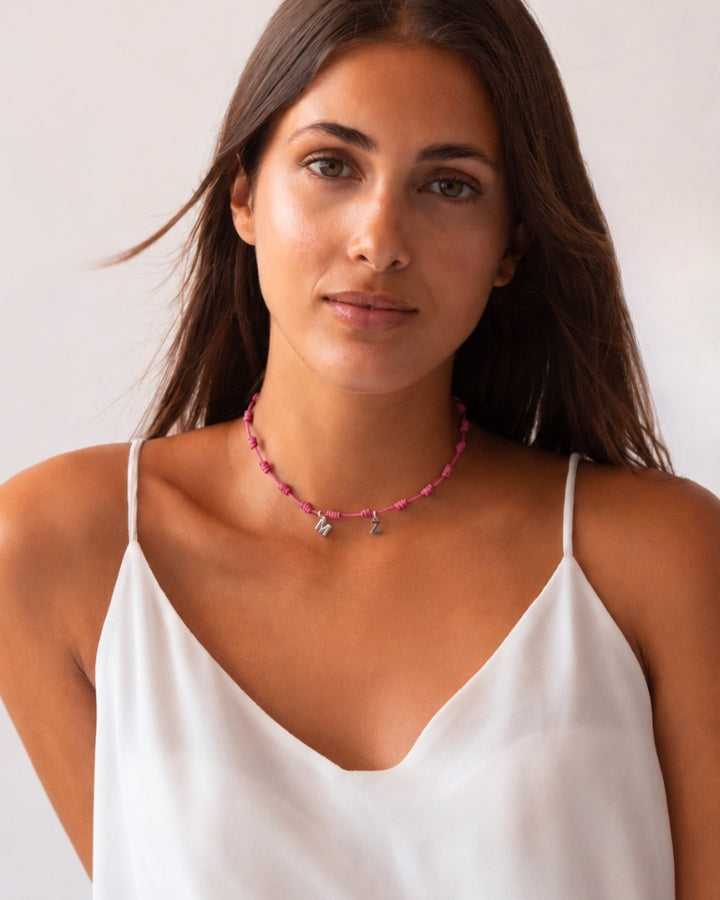 COLLAR NUDOS ROSA | INICIAL