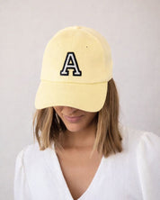 GORRA AMARILLO PASTEL | INICIAL