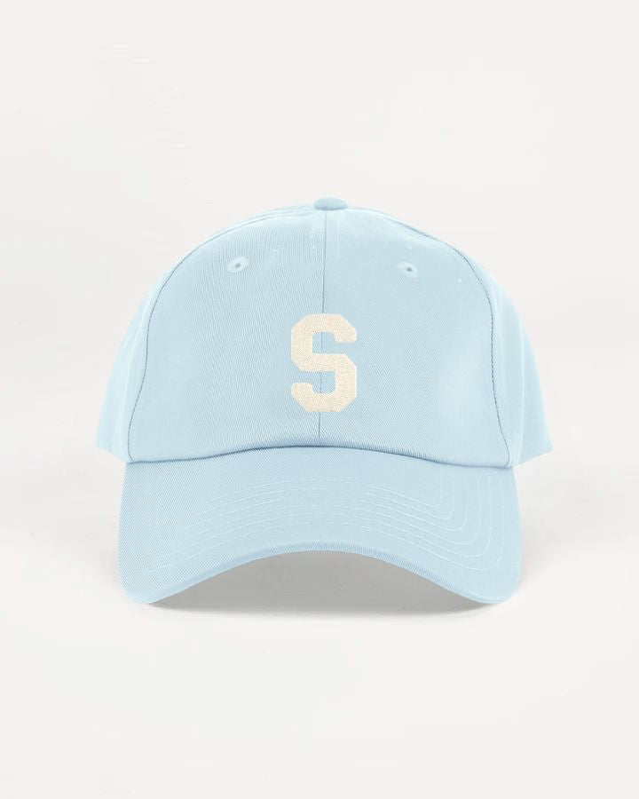 GORRA AZUL PASTEL | INICIAL