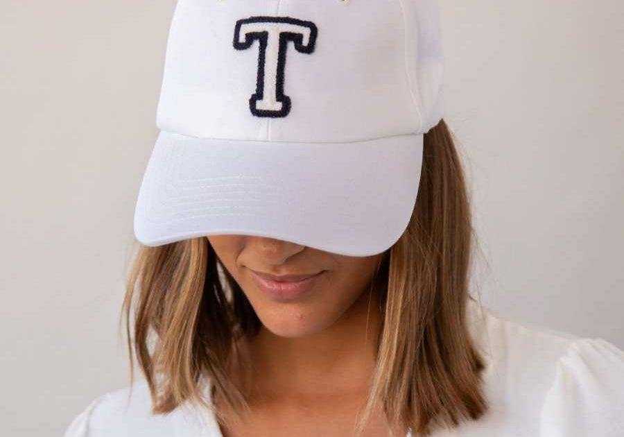 GORRA_BLANCA_INICIAL_MINI_ANITIALS