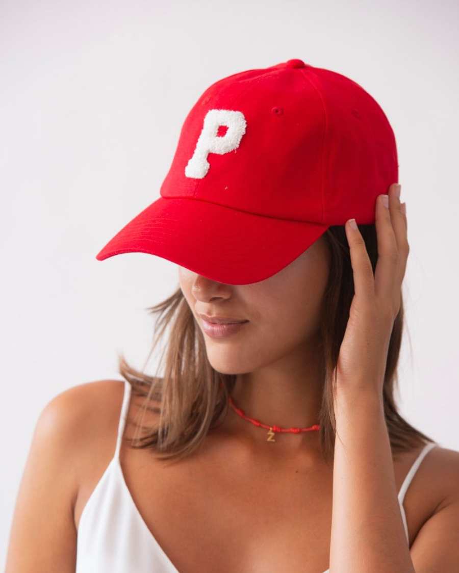 GORRA ROJA | INICIAL 5