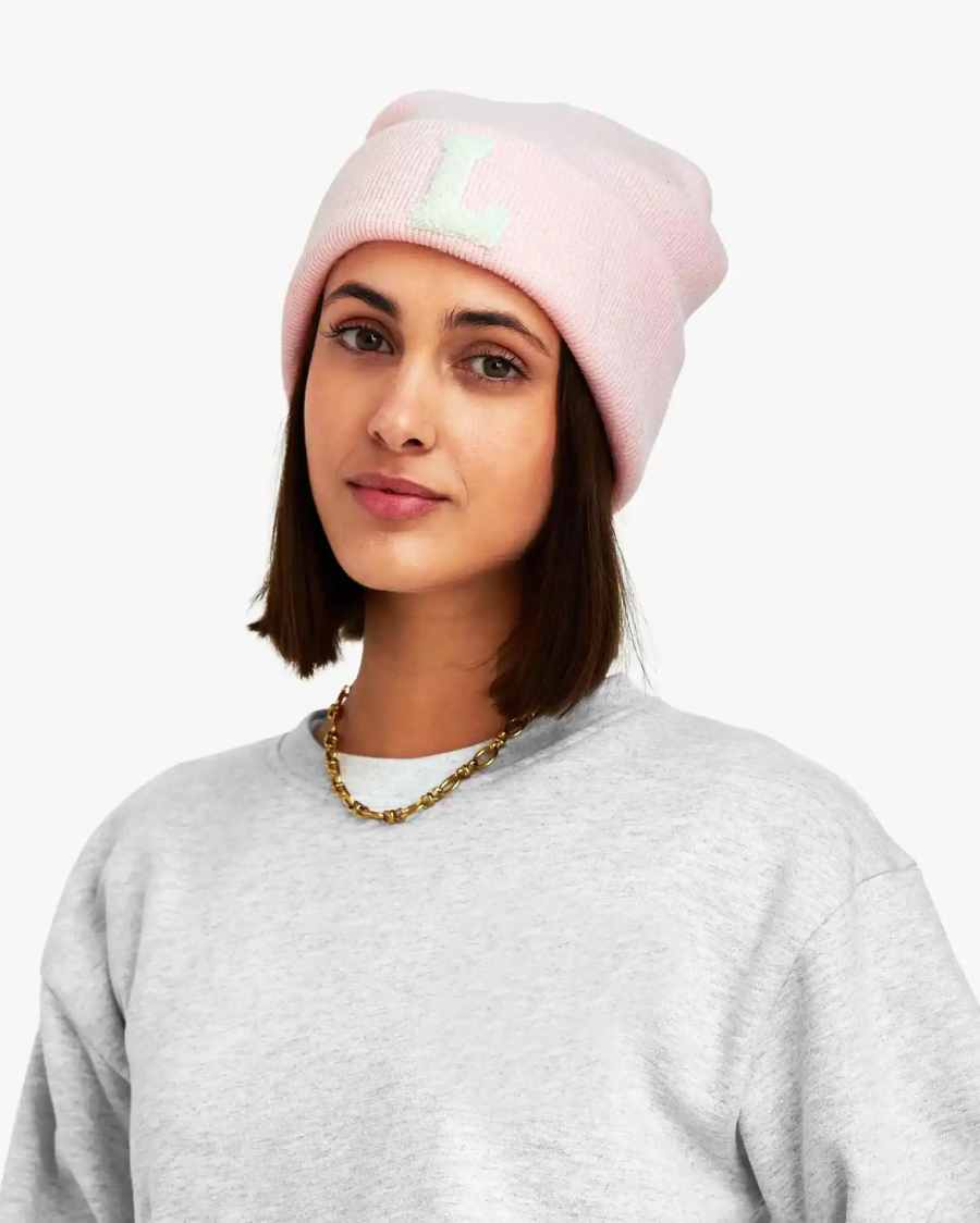 GORRO LIGHT PINK | INICIAL 5