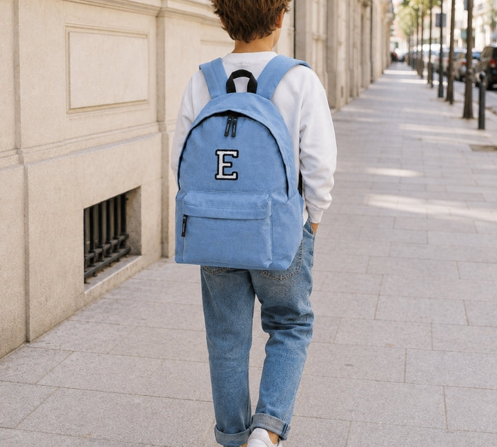 MOCHILA GRANDE AZUL CELESTE |  INICIAL