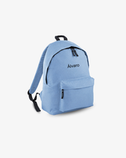 MOCHILA PEQUEÑA AZUL CELESTE |  BORDADO PERSONALIZADO