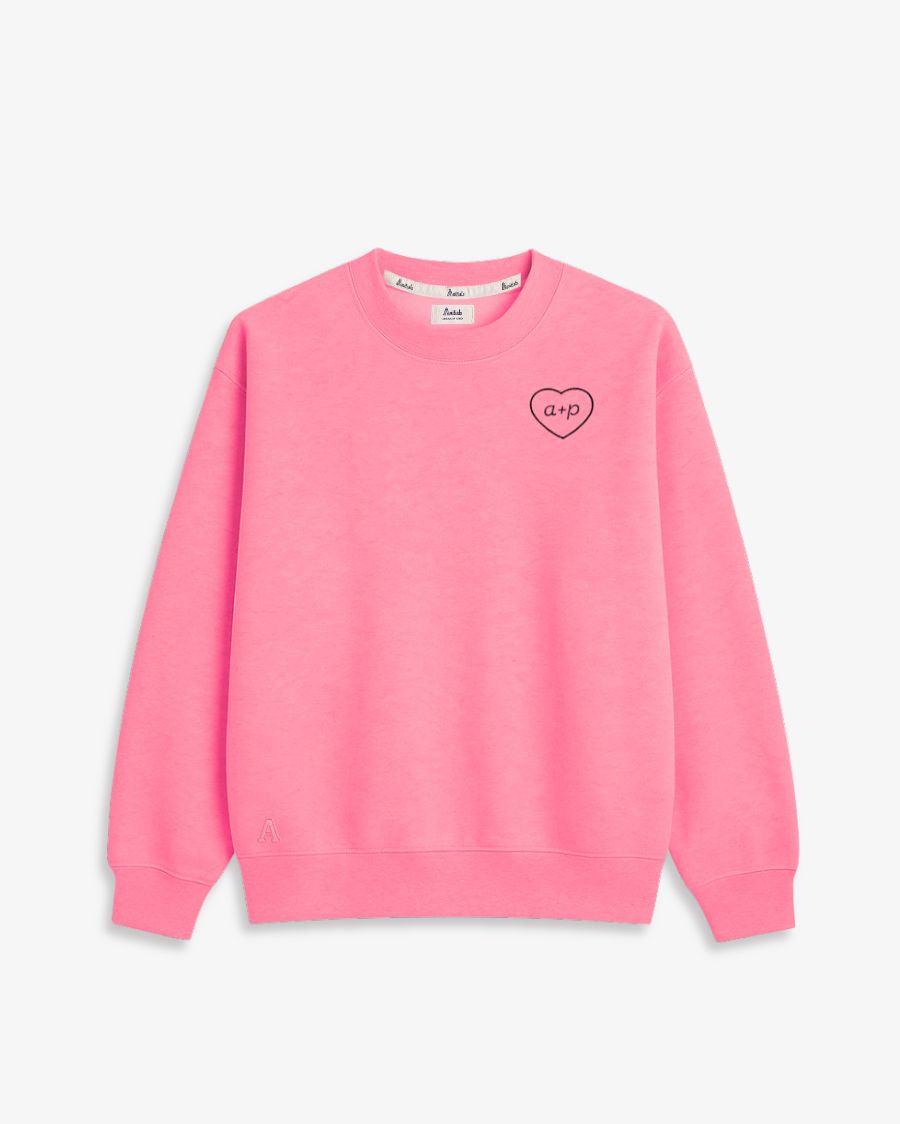 SUDADERA FUCSIA | BORDADO CORAZÓN