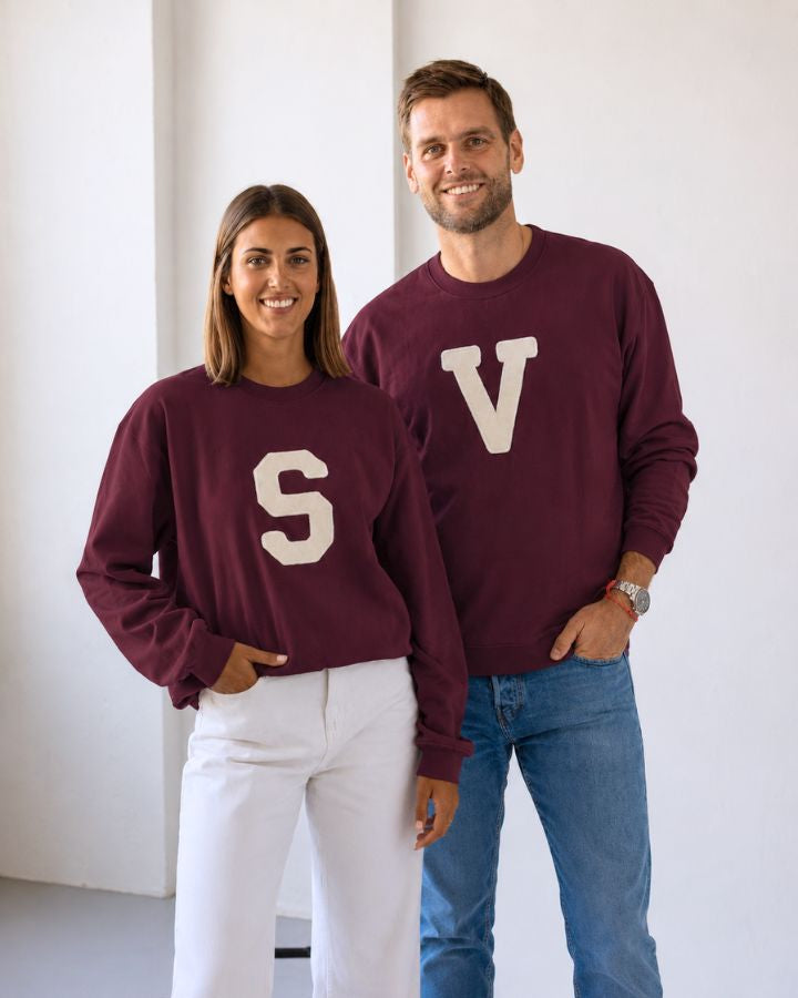 SUDADERA GRANATE | INICIAL