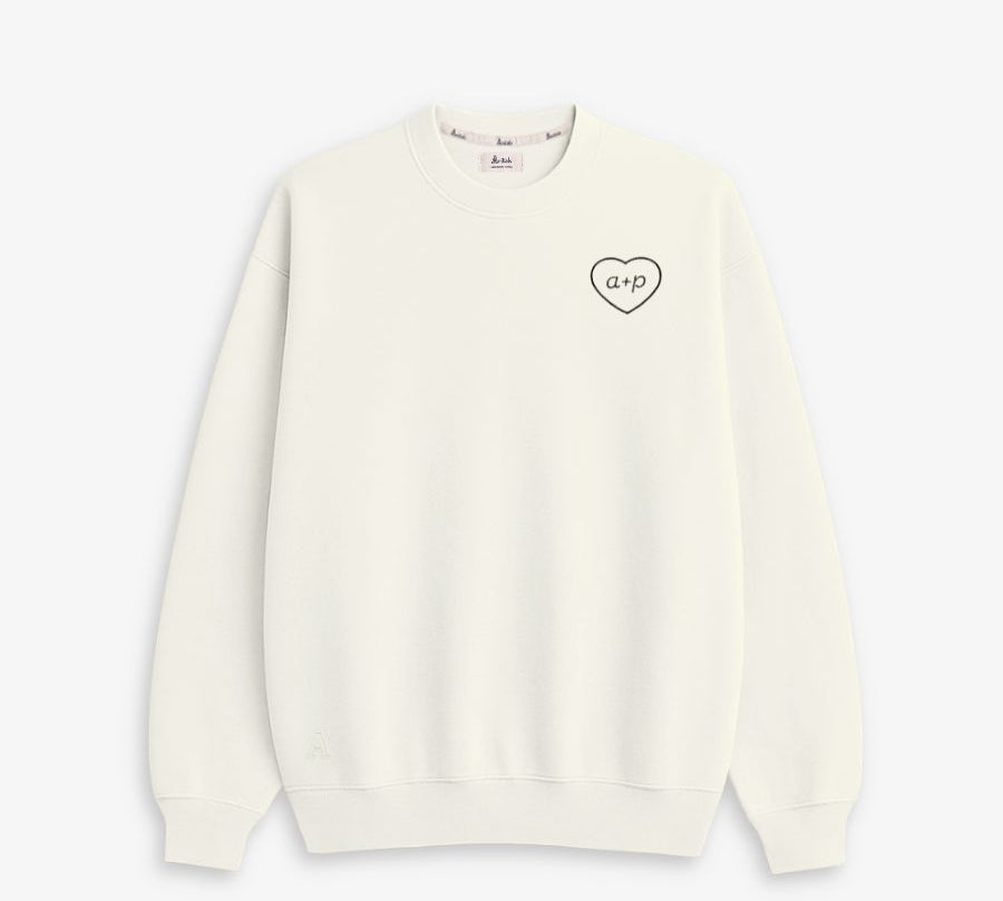 SUDADERA OFF WHITE | BORDADO CORAZÓN