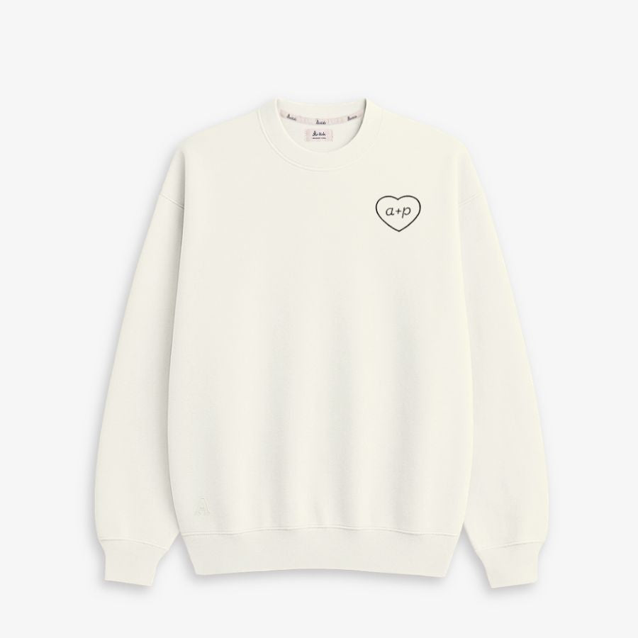SUDADERA OFF WHITE | BORDADO CORAZÓN