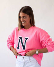 SUDADERA_UNISEX_FUCHSIA_INICIAL_ANITIALS_12