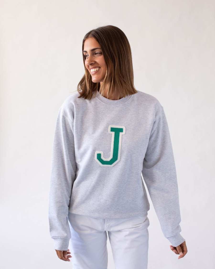 SUDADERA_UNISEX_GREY_INICIAL_ANITIALS_4