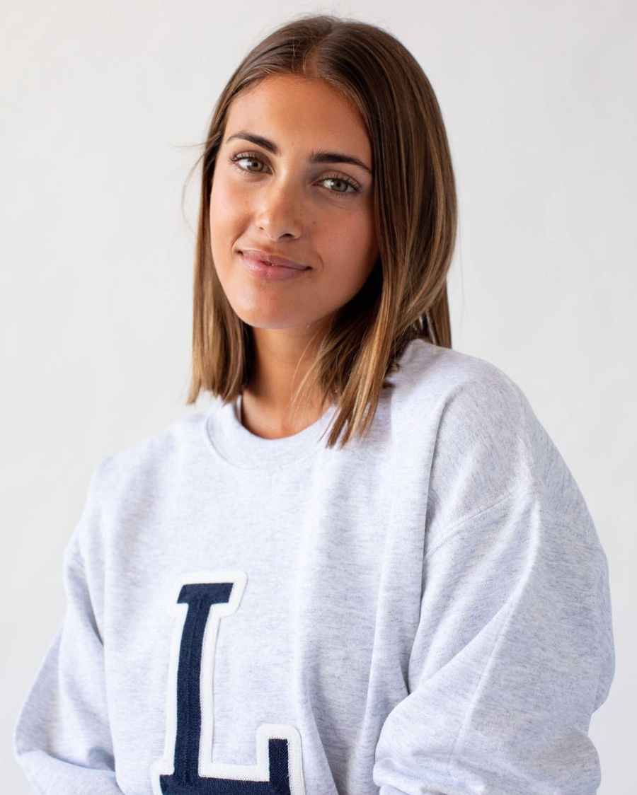 SUDADERA_UNISEX_GREY_INICIAL_ANITIALS_6