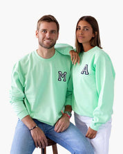 SUDADERA_UNISEX_MINT_INICIAL_ANITIALS_3