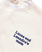 SUDADERA_UNISEX_OFF_WHITE_PERSONALIZADA_ANITIALS