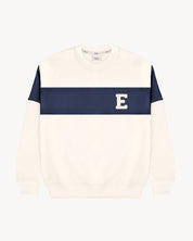 SUDADERA VARSITY · FRANJA AZUL MARINO | INICIAL