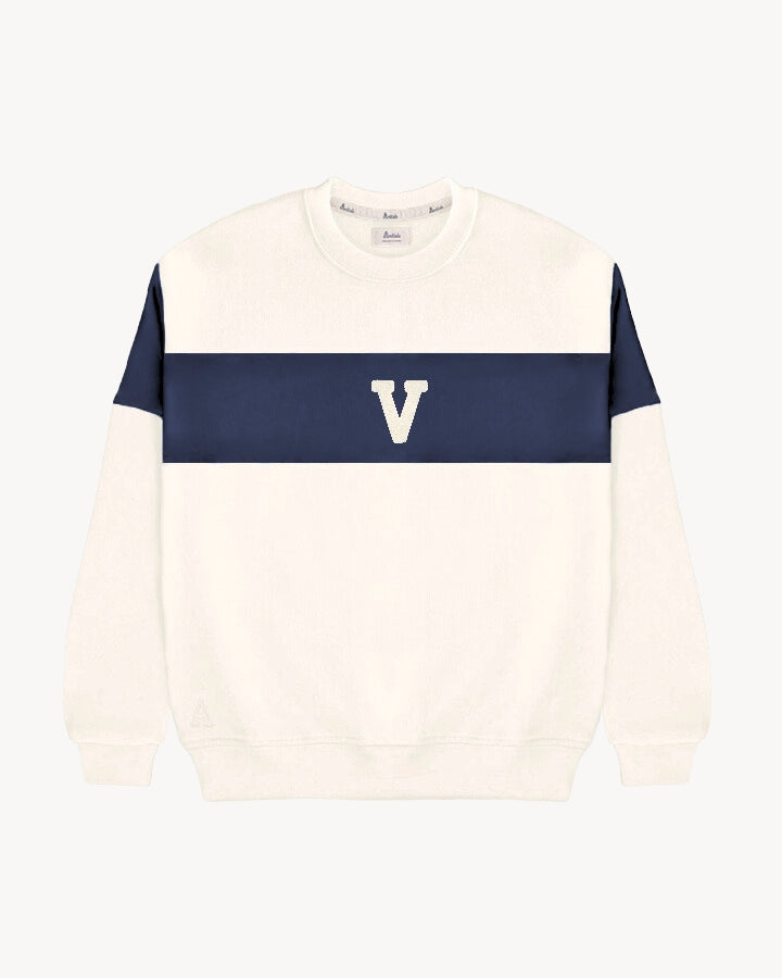 SUDADERA VARSITY · FRANJA AZUL MARINO | INICIAL