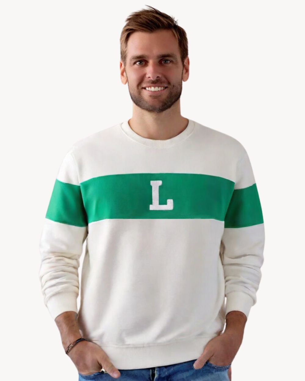 SUDADERA VARSITY OFF WHITE/KELLY GREEN | INICIAL MINI RIZO