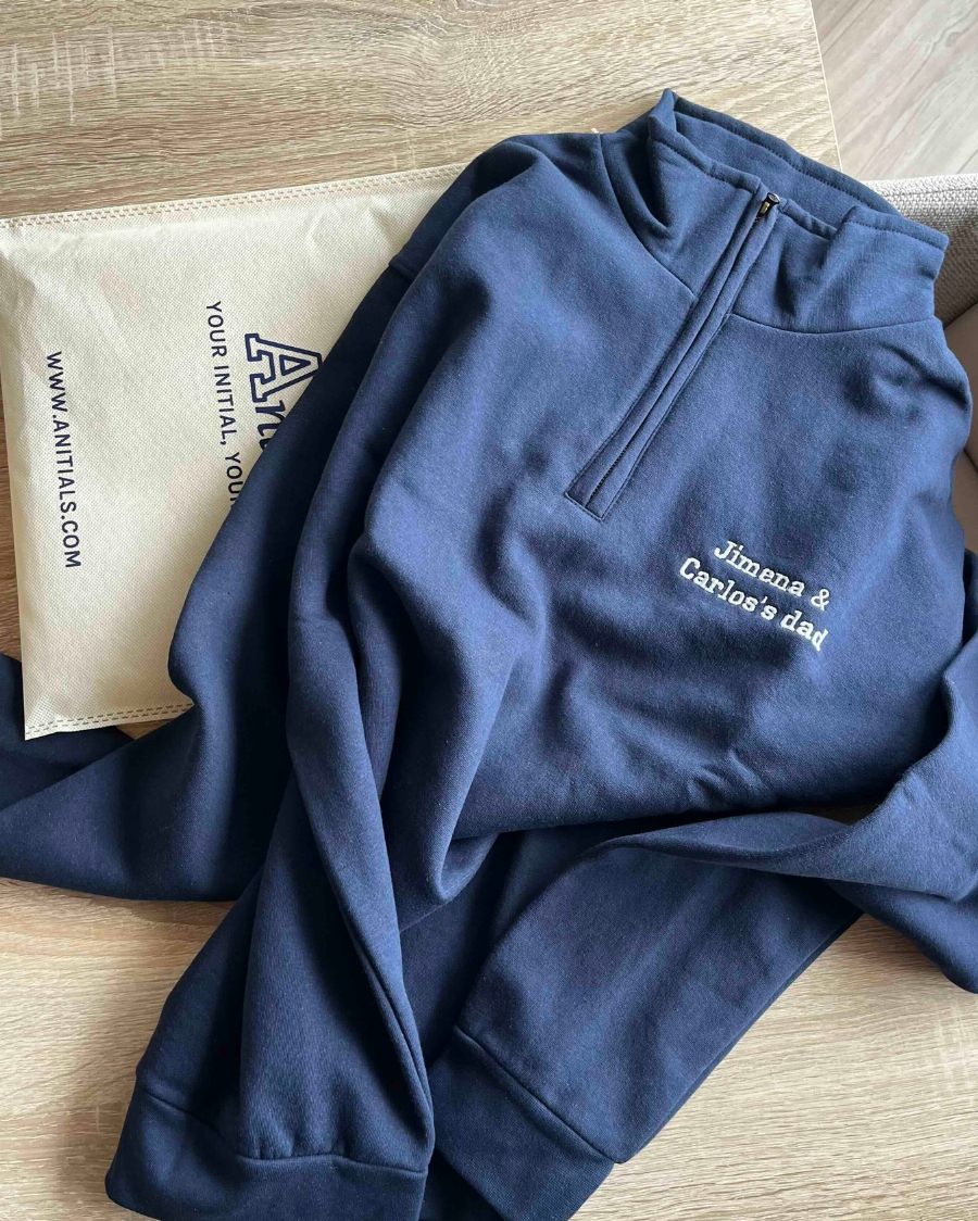 SUDADERA-ZIPPER AZUL MARINO | BORDADO PERSONALIZADO