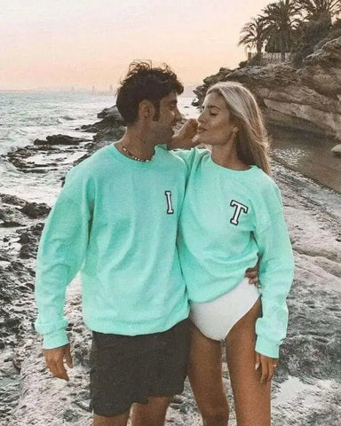 PACK · 2 MINT SWEATSHIRTS