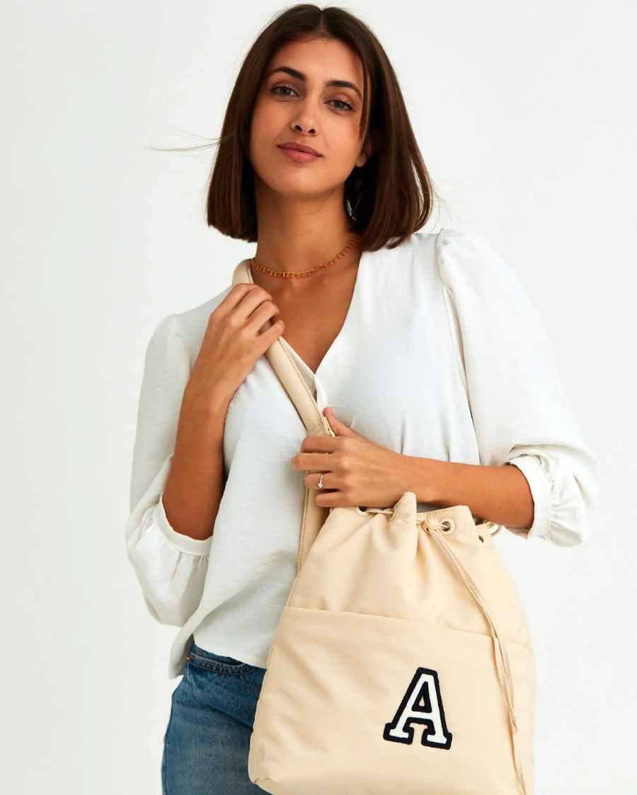 THE_ANITIALS_BAG_OFF_WHITE_INICIAL_MINI_ANITIALS_2