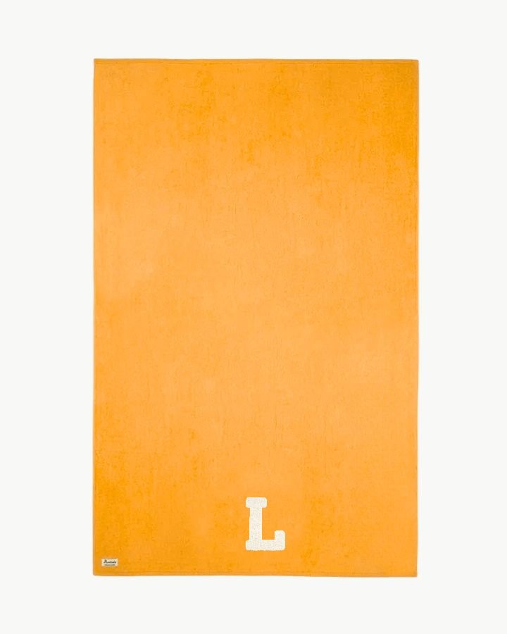 TOALLA ÁMBAR | UNA O MÁS INICIALES GRANDES