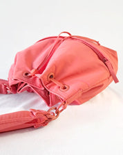bolso_coral_detalle_Anitials_1