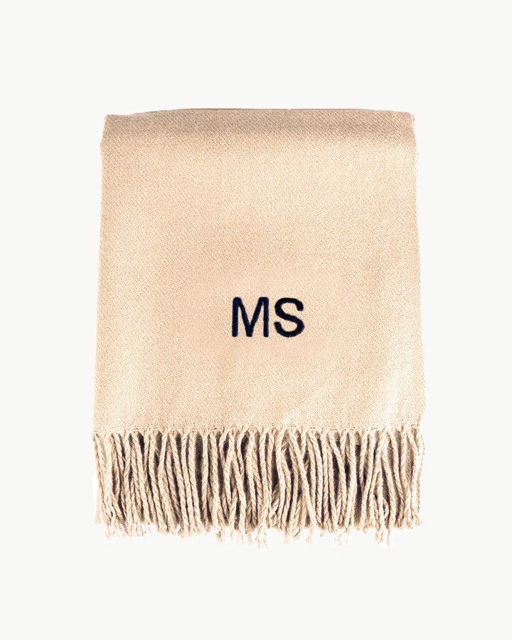 bufanda_beige_Anitials_2