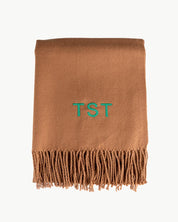 bufanda_camel_bordado_Anitials_1