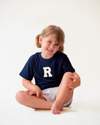 camiseta_kids_azul_marino_Anitials_1