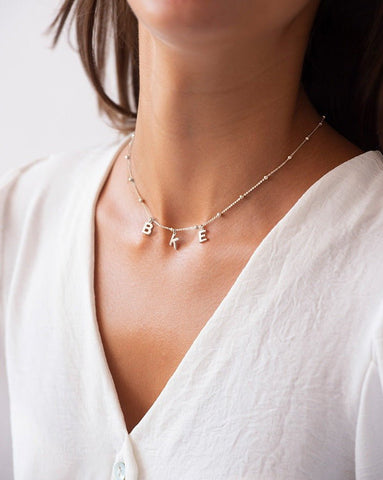collar_bolitas_plata_iniciales_Anitials_5