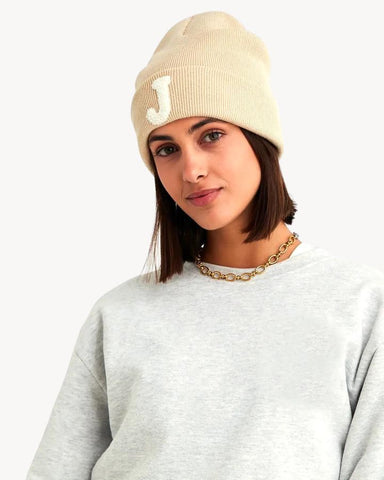gorro_beige_Anitials_1