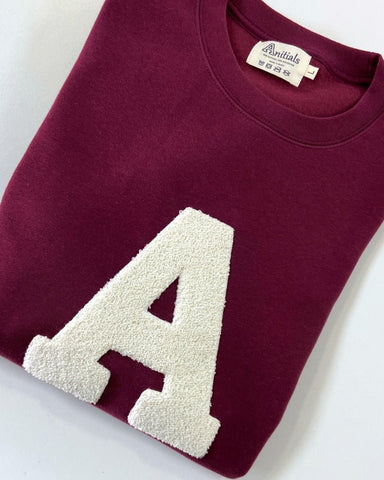 GARNET SWEATSHIRT | LARGE INITIAL CURL