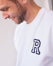 sudadera_blanca_inicial_Anitials