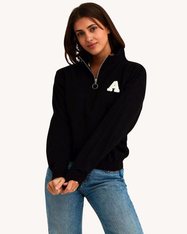 sudadera_crop_black_inicial_Anitials_3