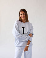 sudadera_gris_Anitials_18