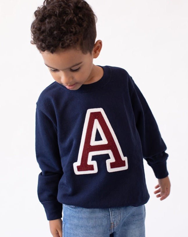 sudadera_kids_navy_inicial_granate_Anitials_3